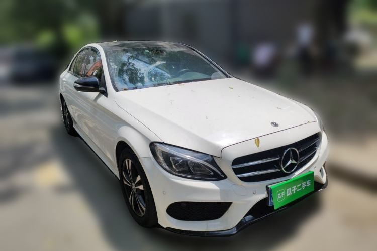 Used Mercedes-Benz C-Class 2017 Restyled C 200 Sport Edition Front Right 45 Deg