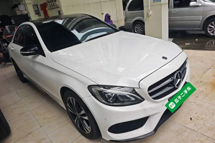 Used Mercedes-Benz C-Class 2017 Restyled C 200 Sport Edition Front Right 45 Deg