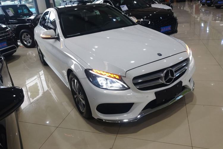 Used Mercedes-Benz C-Class 2017 Facelift C 200 L Sport Edition Front Right 45 Deg