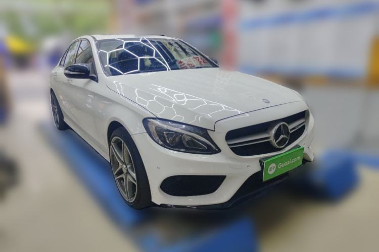 Used Mercedes-Benz C-Class 2017 Restyled C 200 Sport Edition Front Right 45 Deg