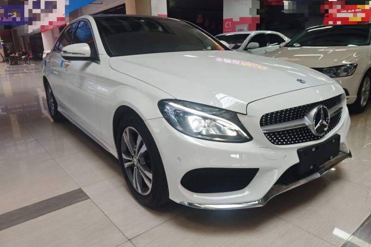 Used Mercedes-Benz C-Class 2017 Facelift C 200 L Sport Edition Front Right 45 Deg