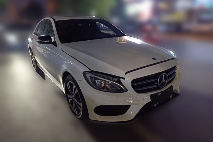 Used Mercedes-Benz C-Class 2017 Restyled C 200 Sport Edition Front Right 45 Deg