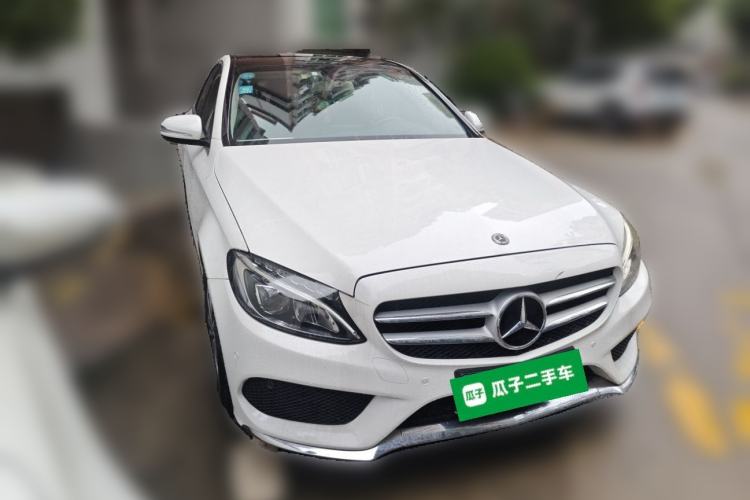 Used Mercedes-Benz C-Class 2017 Restyled C 200 Sport Edition Front Right 45 Deg