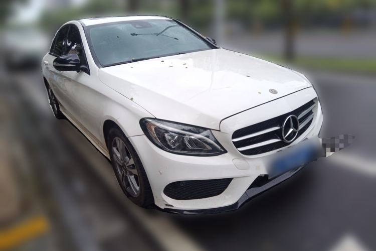 Used Mercedes-Benz C-Class 2017 C 200 Sport Edition Front Right 45 Deg