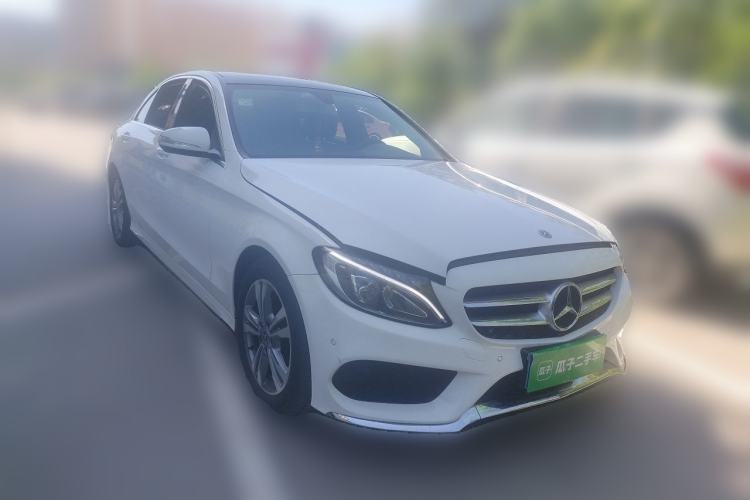 Used Mercedes-Benz C-Class 2017 C 200 L Sport Edition Front Right 45 Deg