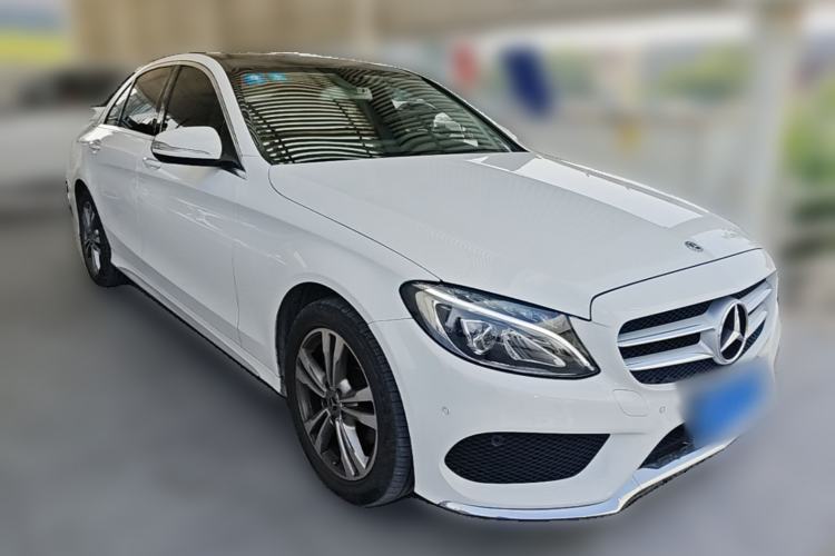 Used Mercedes-Benz C-Class 2017 Facelift C 200 L Sport Edition Front Right 45 Deg