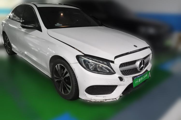 Used Mercedes-Benz C-Class 2017 Restyled C 200 Sport Edition Front Right 45 Deg