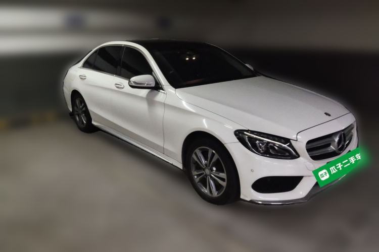 Used Mercedes-Benz C-Class 2017 Restyled C 200 Sport Edition Front Right 45 Deg