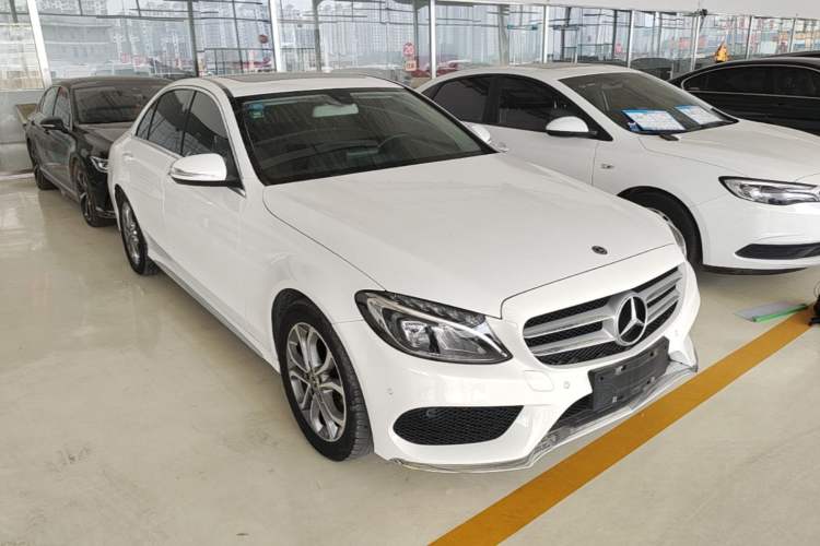Used Mercedes-Benz C-Class 2017 Restyled C 180 L Fashion Edition Sport Version Front Right 45 Deg