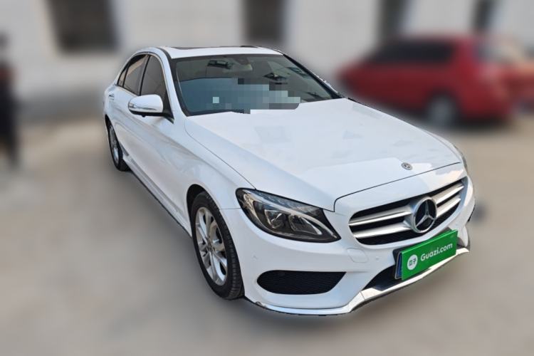 Used Mercedes-Benz C-Class 2017 Facelifted C 180 L Stylish Edition Front Right 45 Deg
