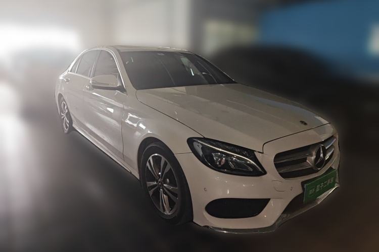 Used Mercedes-Benz C-Class 2017 Revised C 180 L Dynamic Sports Edition Front Right 45 Deg