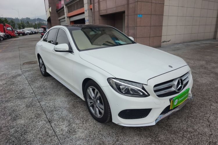 Used Mercedes-Benz C-Class 2017 Facelift C 200 L Sport Edition Front Right 45 Deg