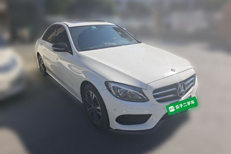 Used Mercedes-Benz C-Class 2017 Restyled C 200 Sport Edition Front Right 45 Deg