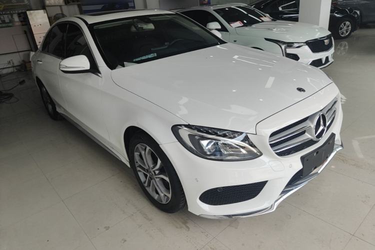 Used Mercedes-Benz C-Class 2017 Restyled C 180 L Fashion Edition Sport Version Front Right 45 Deg