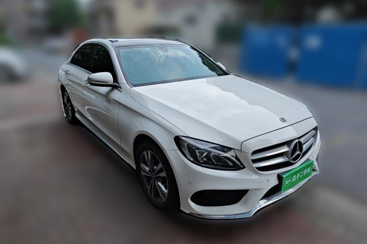 Used Mercedes-Benz C-Class 2017 Facelift C 200 L Sport Edition Front Right 45 Deg