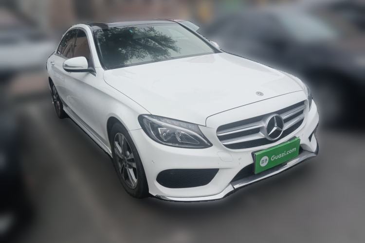 Used Mercedes-Benz C-Class 2017 Facelift C 200 L Front Right 45 Deg