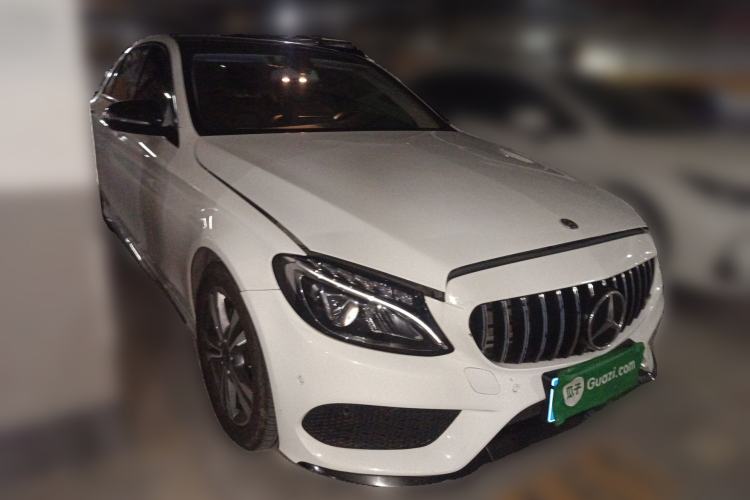 Used Mercedes-Benz C-Class 2017 Facelift C 200 L Front Right 45 Deg