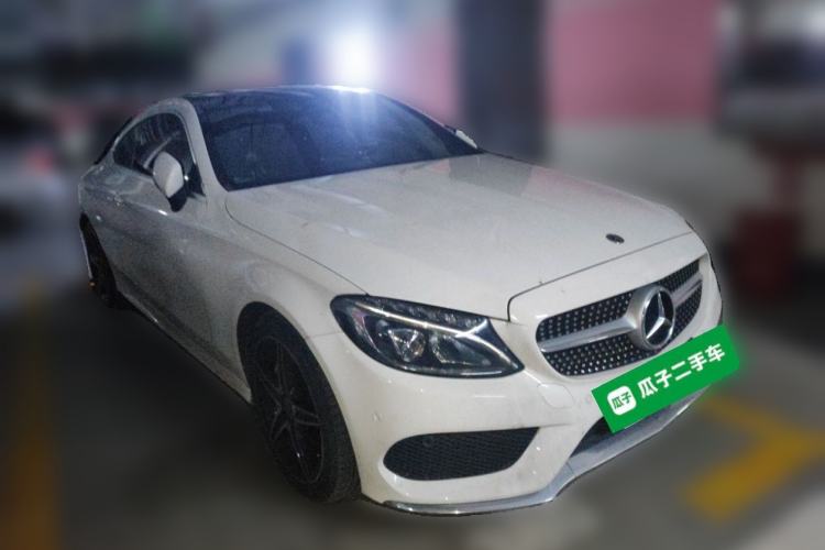Used Mercedes-Benz C-Class 2017 Facelift C 200 Coupe Front Right 45 Deg