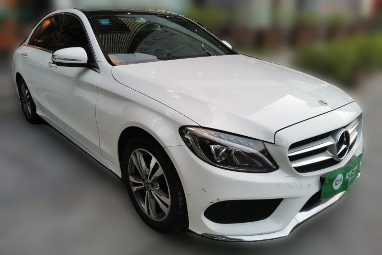 Used Mercedes-Benz C-Class 2017 Facelift C 200 L Sport Edition Front Right 45 Deg