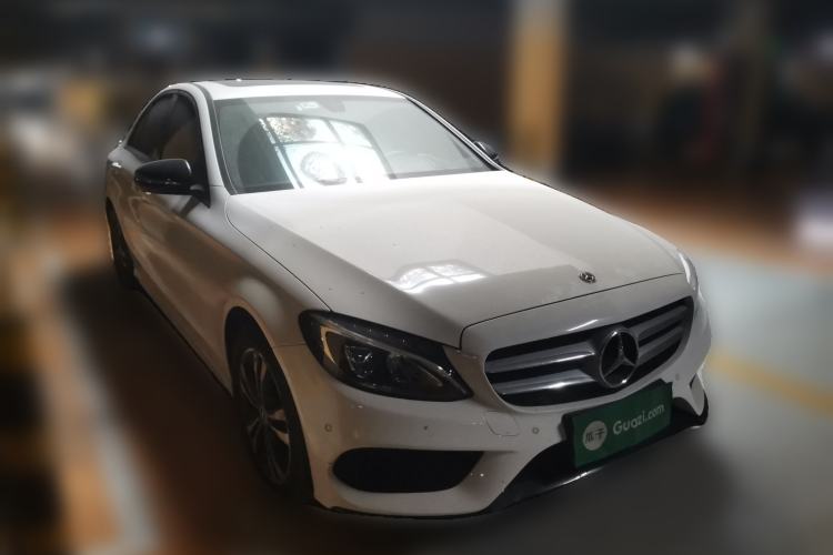 Used Mercedes-Benz C-Class 2017 Restyled C 200 Sport Edition Front Right 45 Deg
