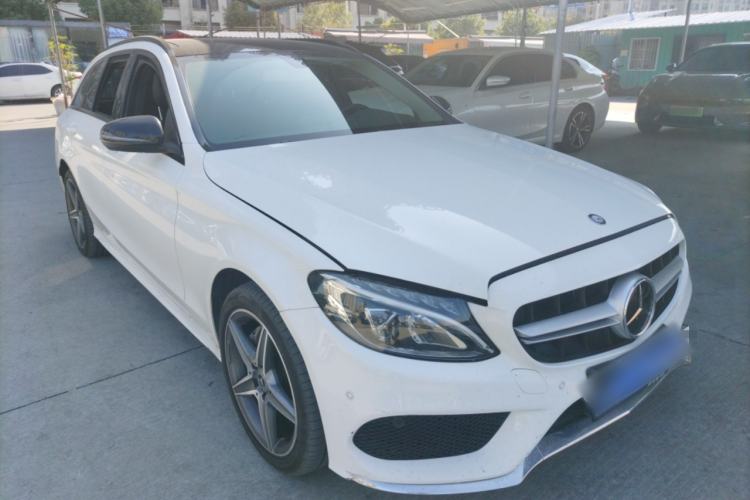 Used Mercedes-Benz C-Class 2017 C 200 station wagon Front Right 45 Deg