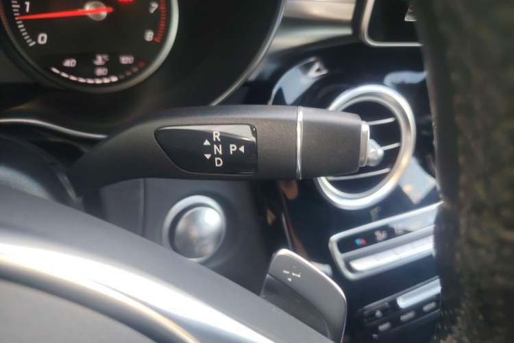 Used Mercedes-Benz C-Class 2017 C 200 Coupe Gear Lever