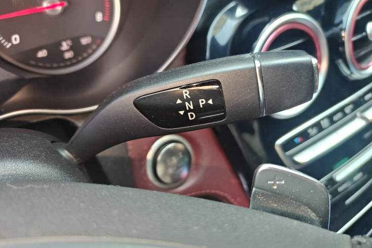 Used Mercedes-Benz C-Class 2017 C 200 Sport Edition Gear Lever