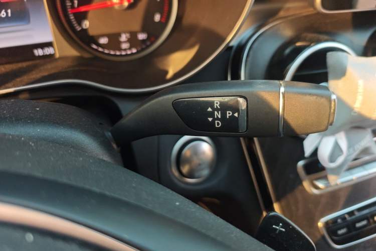 Used Mercedes-Benz C-Class 2017 C 180 L Sport Edition Gear Lever