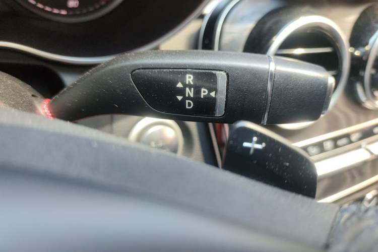 Used Mercedes-Benz C-Class 2017 C 200 L Sport Edition Gear Lever