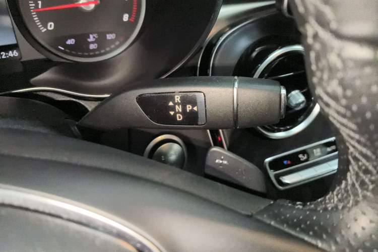 Used Mercedes-Benz C-Class 2017 Restyled C 180 L Fashion Edition Sport Version Gear Lever