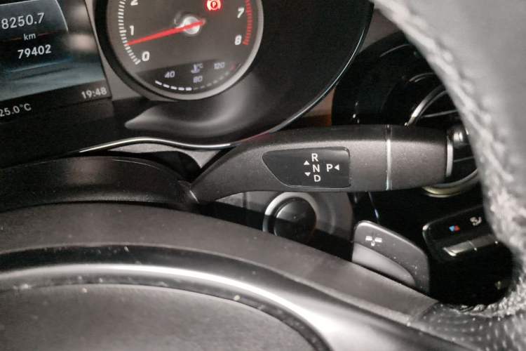 Used Mercedes-Benz C-Class 2017 Facelift C 200 Coupe Gear Lever