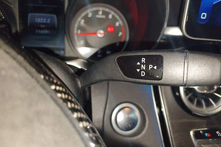 Used Mercedes-Benz C-Class 2017 Restyled C 180 L Fashion Edition Sport Version Gear Lever