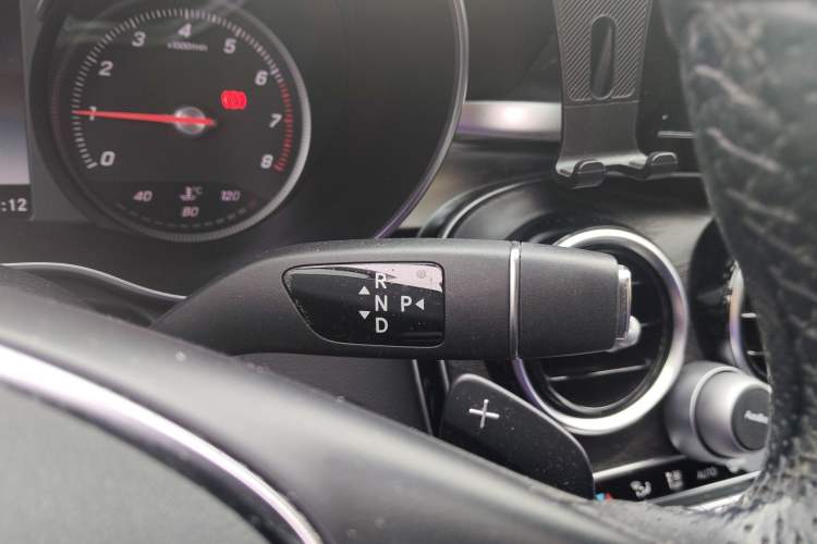 Used Mercedes-Benz C-Class 2017 C 200 L Sport Edition Gear Lever
