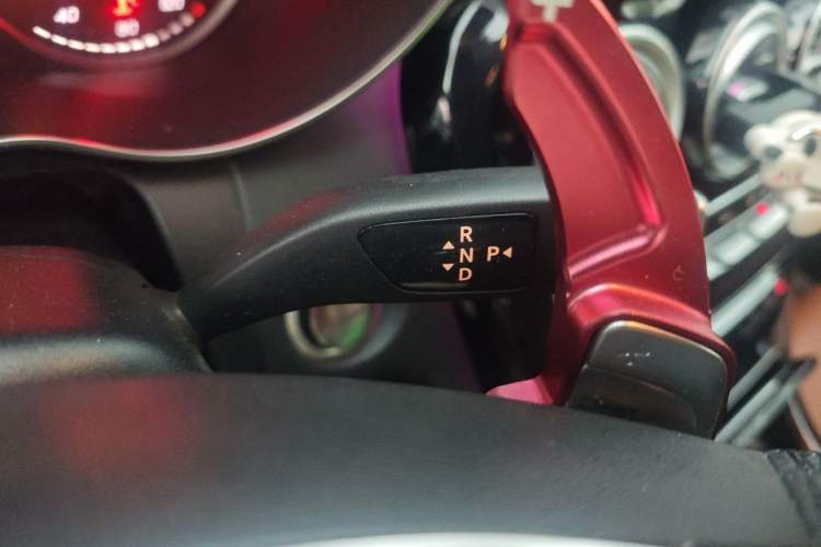 Used Mercedes-Benz C-Class 2017 Facelift C 200 Coupe Gear Lever