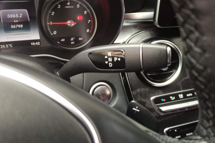 Used Mercedes-Benz C-Class 2017 Restyled C 180 L Fashion Edition Sport Version Gear Lever