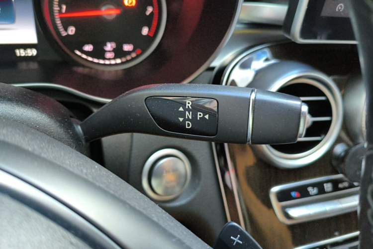 Used Mercedes-Benz C-Class 2017 Facelift C 200 L Gear Lever