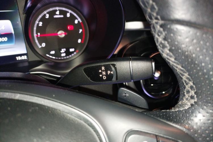 Used Mercedes-Benz C-Class 2017 Restyled C 180 L Fashion Edition Sport Version Gear Lever