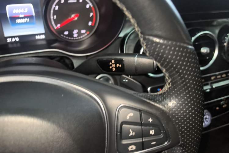 Used Mercedes-Benz C-Class 2017 Restyled C 180 L Fashion Edition Sport Version Gear Lever