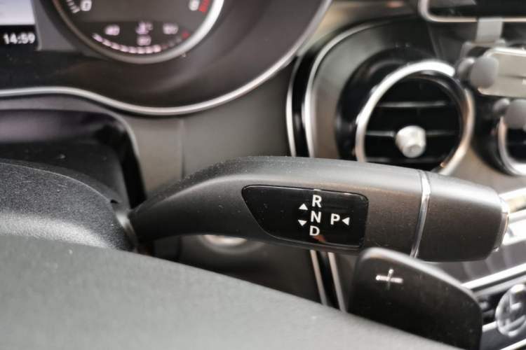 Used Mercedes-Benz C-Class 2017 C 200 L Sport Edition Gear Lever