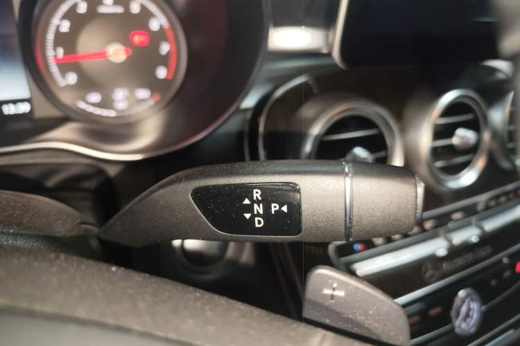 Used Mercedes-Benz C-Class 2017 Facelift C 200 L Gear Lever