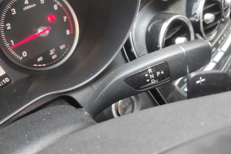 Used Mercedes-Benz C-Class 2017 C 200 L Sport Edition Gear Lever