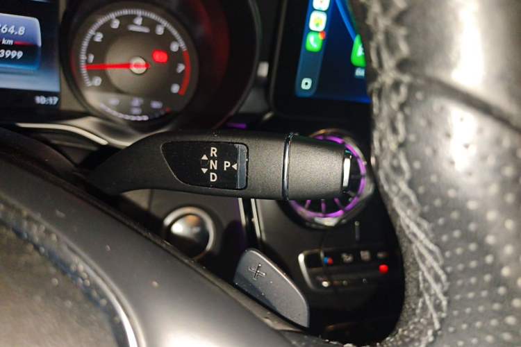 Used Mercedes-Benz C-Class 2017 C 200 L Sport Edition Gear Lever