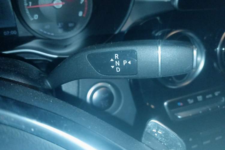 Used Mercedes-Benz C-Class 2017 C 200 Coupe Gear Lever