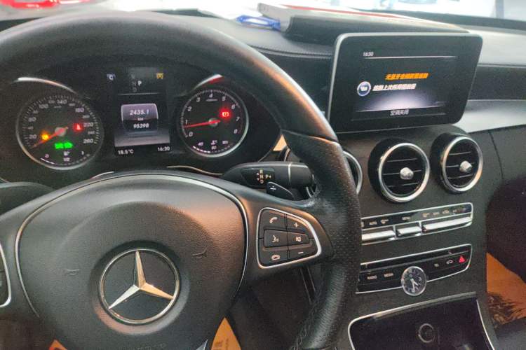 Used Mercedes-Benz C-Class 2017 Restyled C 180 L Fashion Edition Sport Version Gear Lever