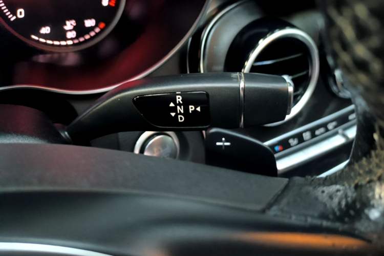 Used Mercedes-Benz C-Class 2017 Restyled C 180 L Fashion Edition Sport Version Gear Lever