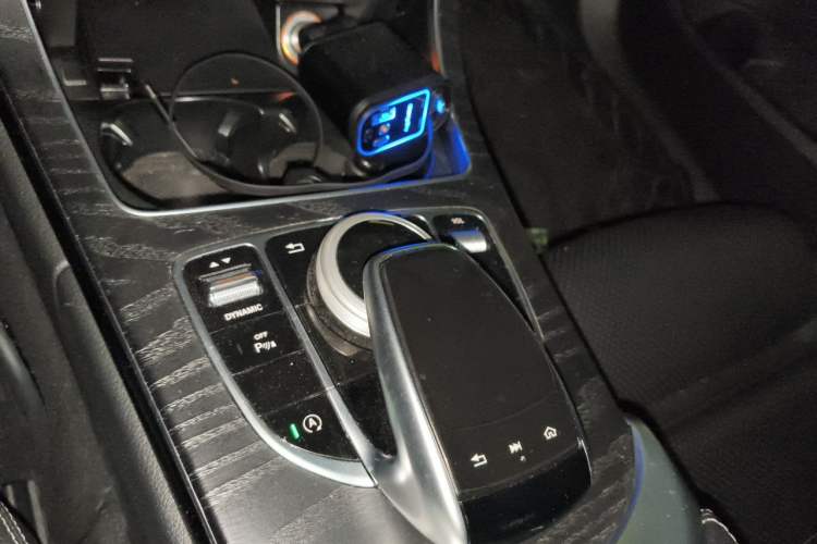 Used Mercedes-Benz C-Class 2017 Restyled C 180 L Fashion Edition Sport Version Gear Lever
