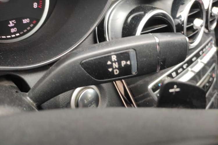 Used Mercedes-Benz C-Class 2017 Restyled C 180 L Fashion Edition Sport Version Gear Lever