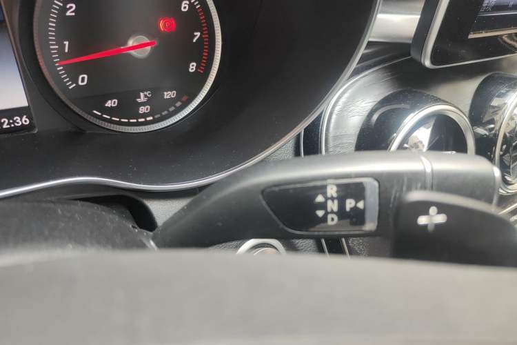 Used Mercedes-Benz C-Class 2017 C 200 L Sport Edition Gear Lever