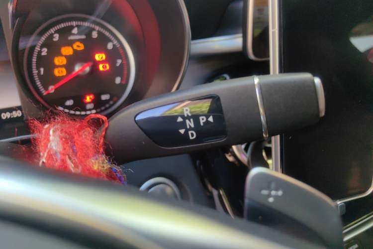 Used Mercedes-Benz C-Class 2017 C 200 Coupe Gear Lever