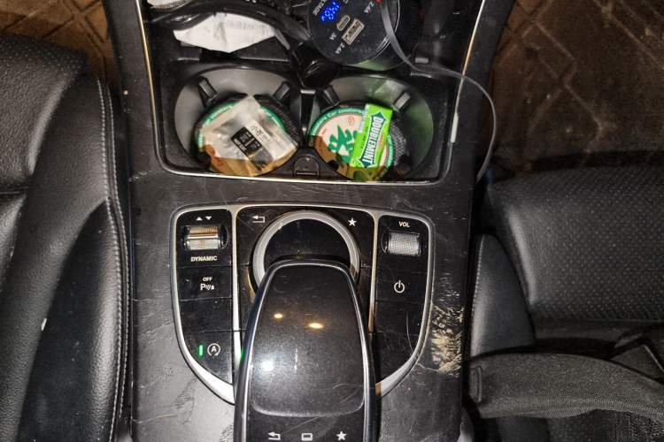 Used Mercedes-Benz C-Class 2017 C 180 L Sport Edition Gear Lever